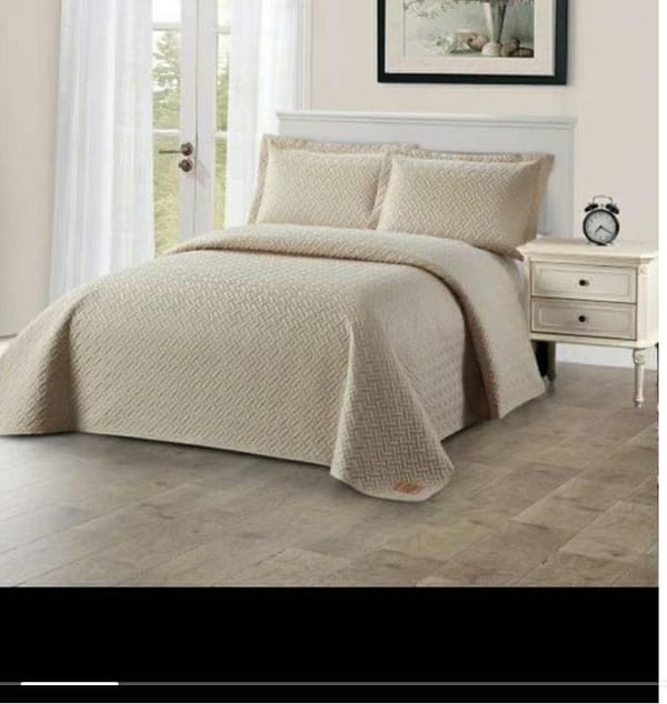 PIERRE CARDIN QUILT 240X240 - Mates